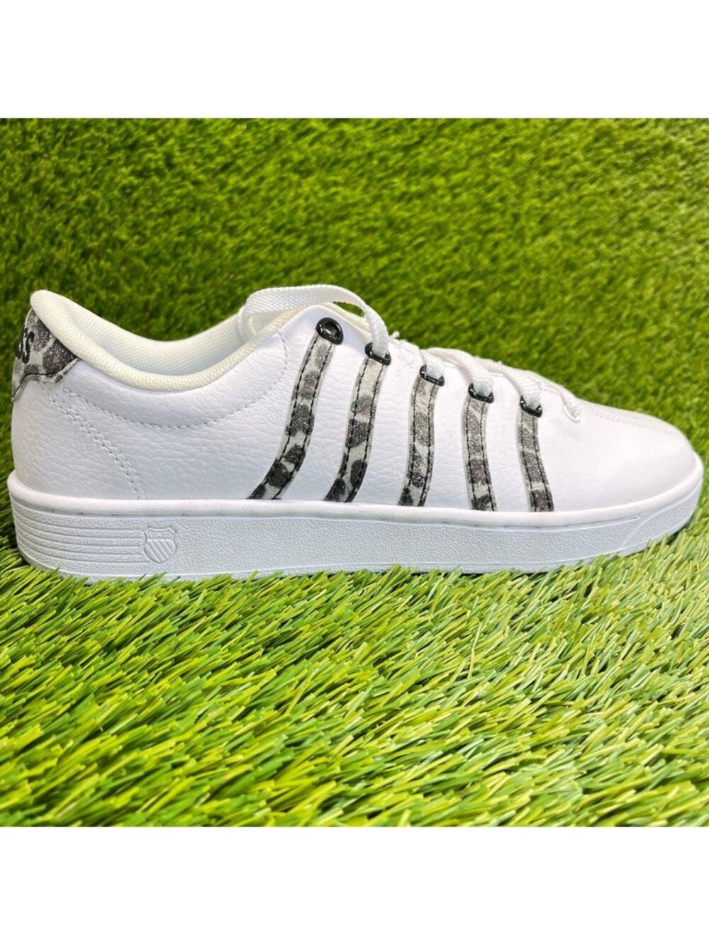 K-Swiss Court Pro II Leopard Womens Size 9 White Black Athletic Shoes Sneakers